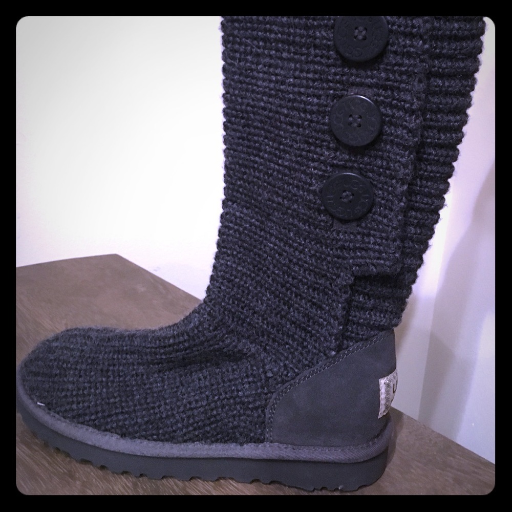 Grey Knit Ugg Boots